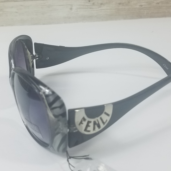 NWOT, Fenli, Black Tiger Sunglasses, black handles - Picture 2 of 7